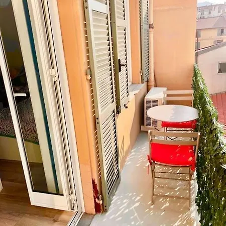 Apartment Center 2 Min Walk To Quiet Sunny Balcony Nice